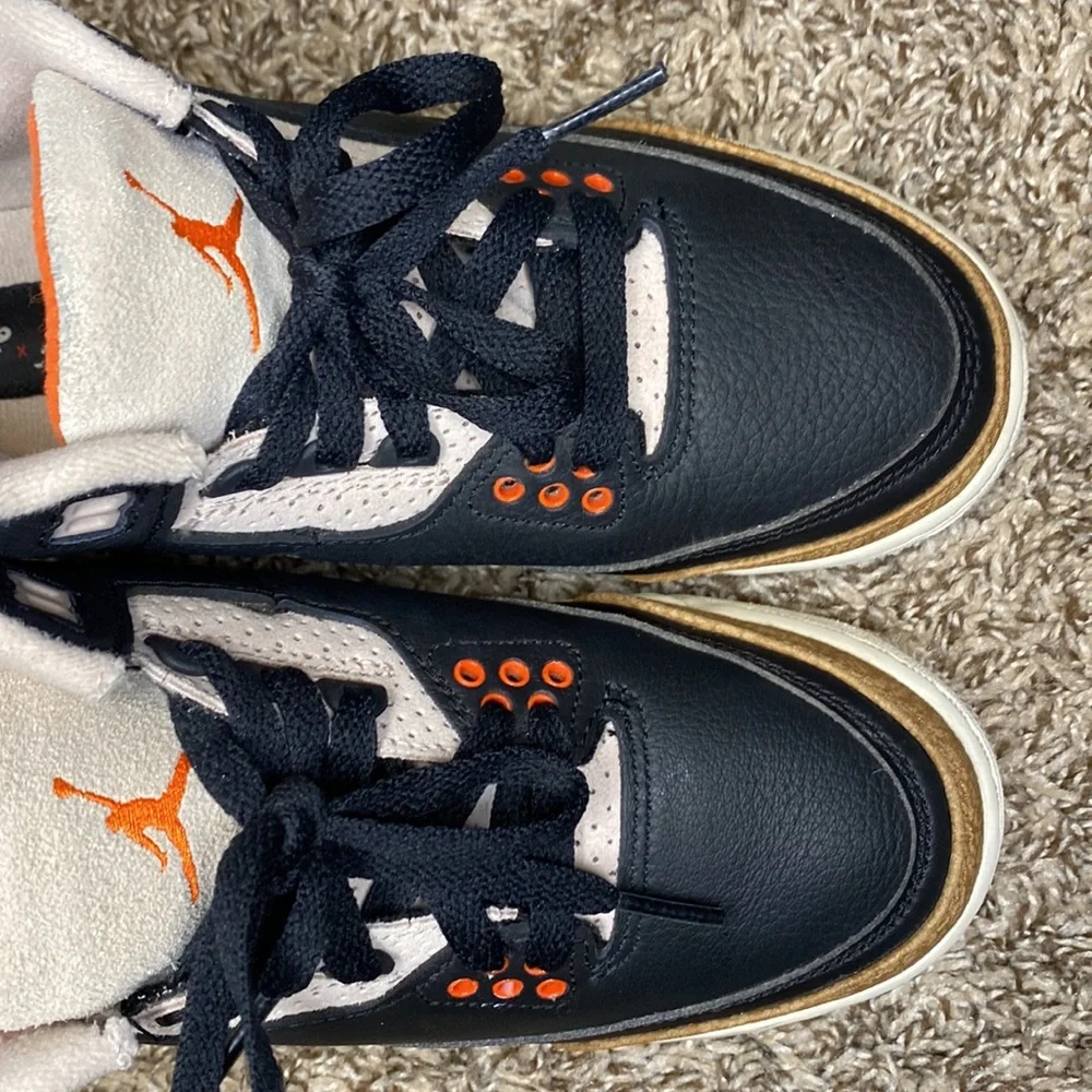 Nike Air Jordan 3 Retro Desert Elephant Boy's Sneakers 4.5 - Picture 10 of 13